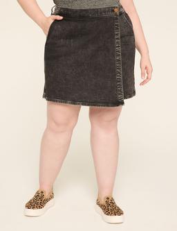 Signature Fit Denim Skort - 7.5" Inseam