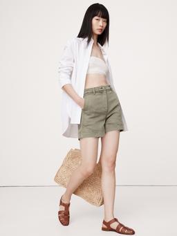 The Weekender 4" Short