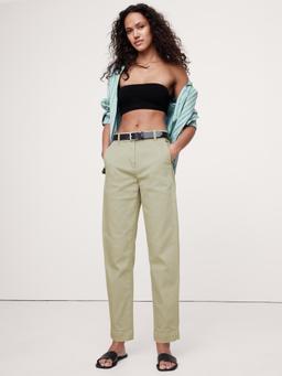 The Weekender Slim Barrel Pant