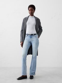 Kick Flare Mid-Rise Jean