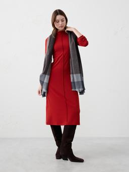 Cozy Ribbed Knit Midi Dress