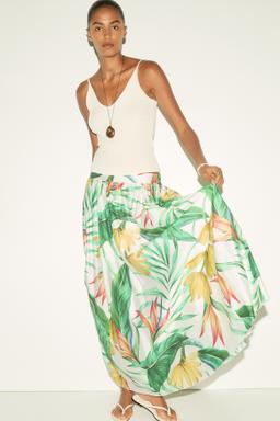 Voluminous Maxi Skirt