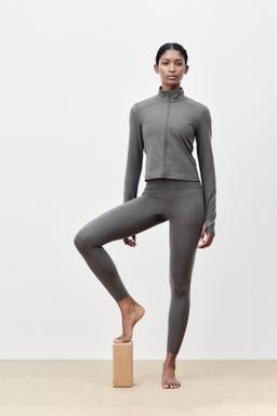 Activewear Jacket in SoftMove™