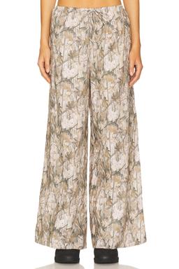 Cargo Drawstring Wide Leg Pant