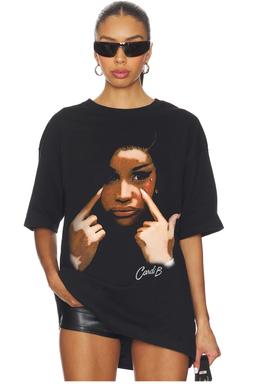 Cardi B Look Tee In Black