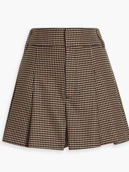 Scarlet skirt-effect houndstooth tweed shorts