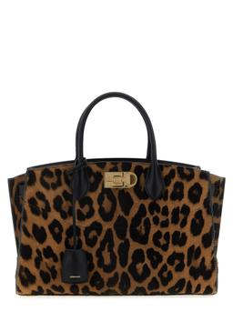 new Ferragamo Studio Soft (l) Handbag