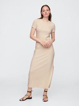Ribbed Maxi Dress