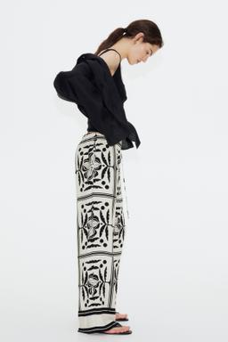 Wide-cut Pull-on Pants