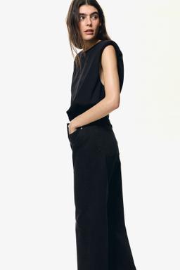 High Rise Wide Leg Cropped Jeans