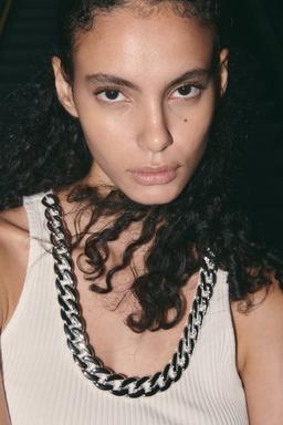 Ribbed Chain-Detail Sleeveless Top