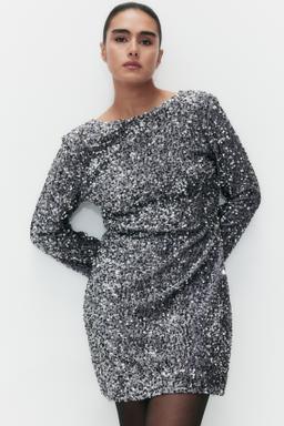 Sequined Dress with Low-Cut Back