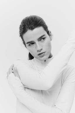 Sports Top in SoftMove™