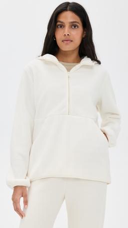 2.0 Urban Explorer Quarter Zip Pullover