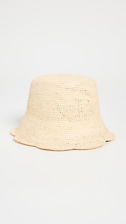 Packable Scallop Straw Bucket Hat