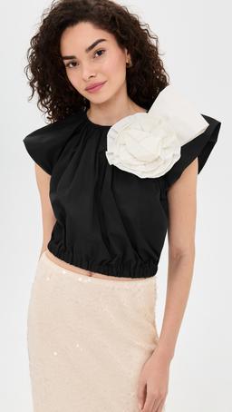 Laurie Solid Flutter Sleeve Top