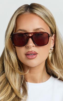 Vera Sunglasses - Square Sunglasses in Torte