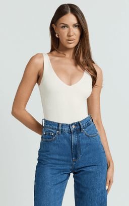 Jamie Bodysuit - V Neck Bodysuit in Cream