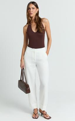 Kobby Pants - High Waist Turnup Ankle Length Pants in Off White